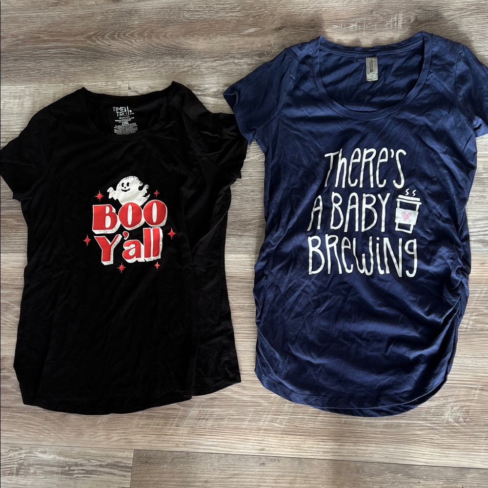 Women’s maternity Halloween & coffee super soft T-shirt set in size S!